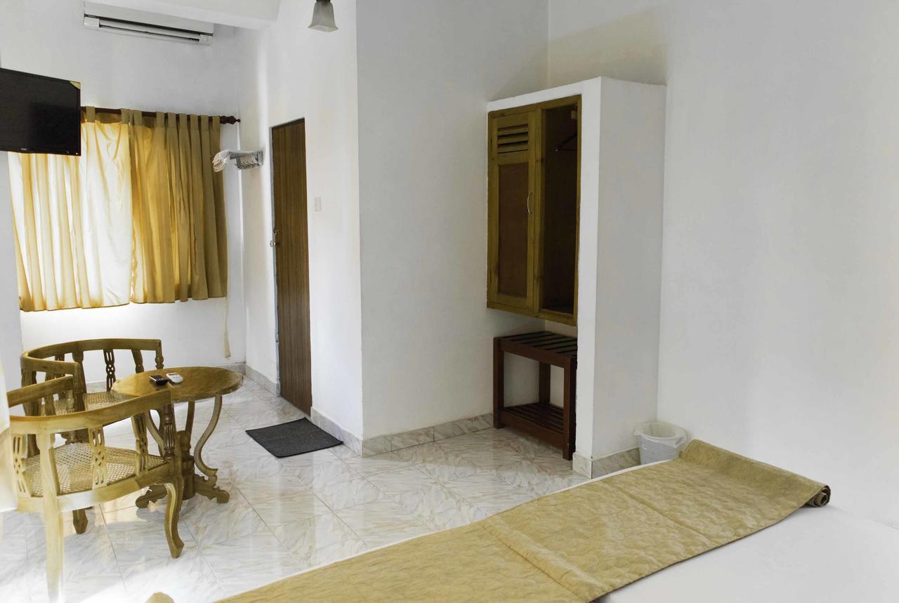 Hotel Sunshine Colombo Exteriör bild